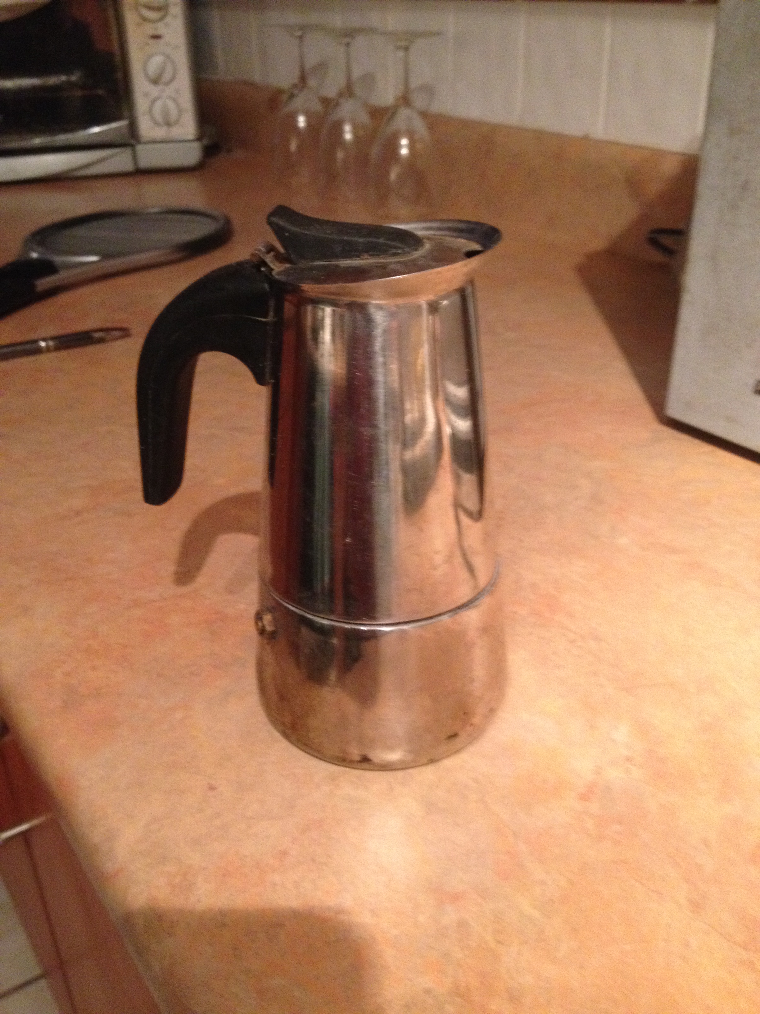 How to make coffee with an Espresso Maker /Greca using Cafe Bustelo! 